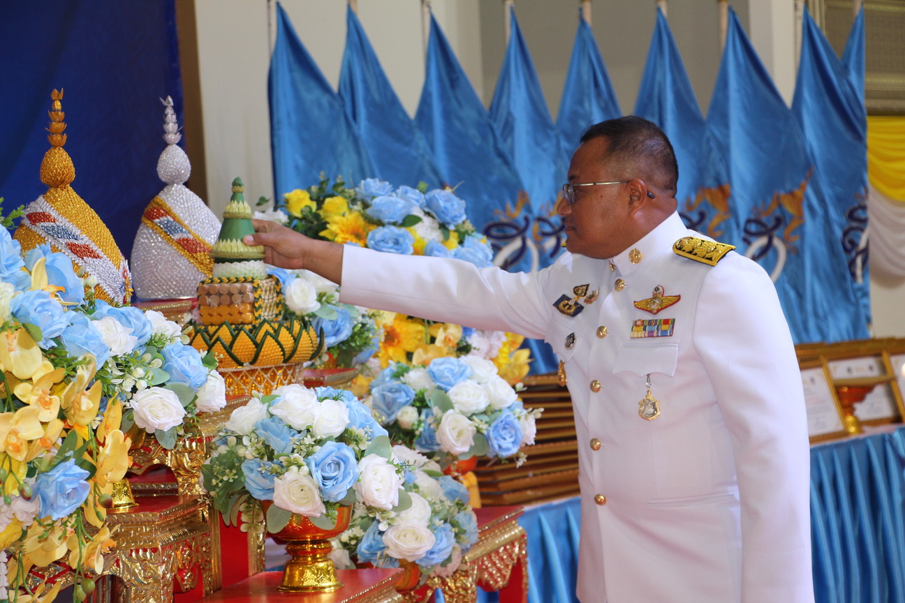 จังหวัดร้อยเอ็ด จัดพิธีมอบเงินขวัญถุงพระราชทานกองทุนแม่ของแผ่นดิน ประจำปี ๒๕๖๘ และเชิดชูเกียรติหมู่บ้านกองทุนแม่ของแผ่นดินต้นแบบระดับจังหวัด/อำเภอ ประจำปี ๒๕๖๘        