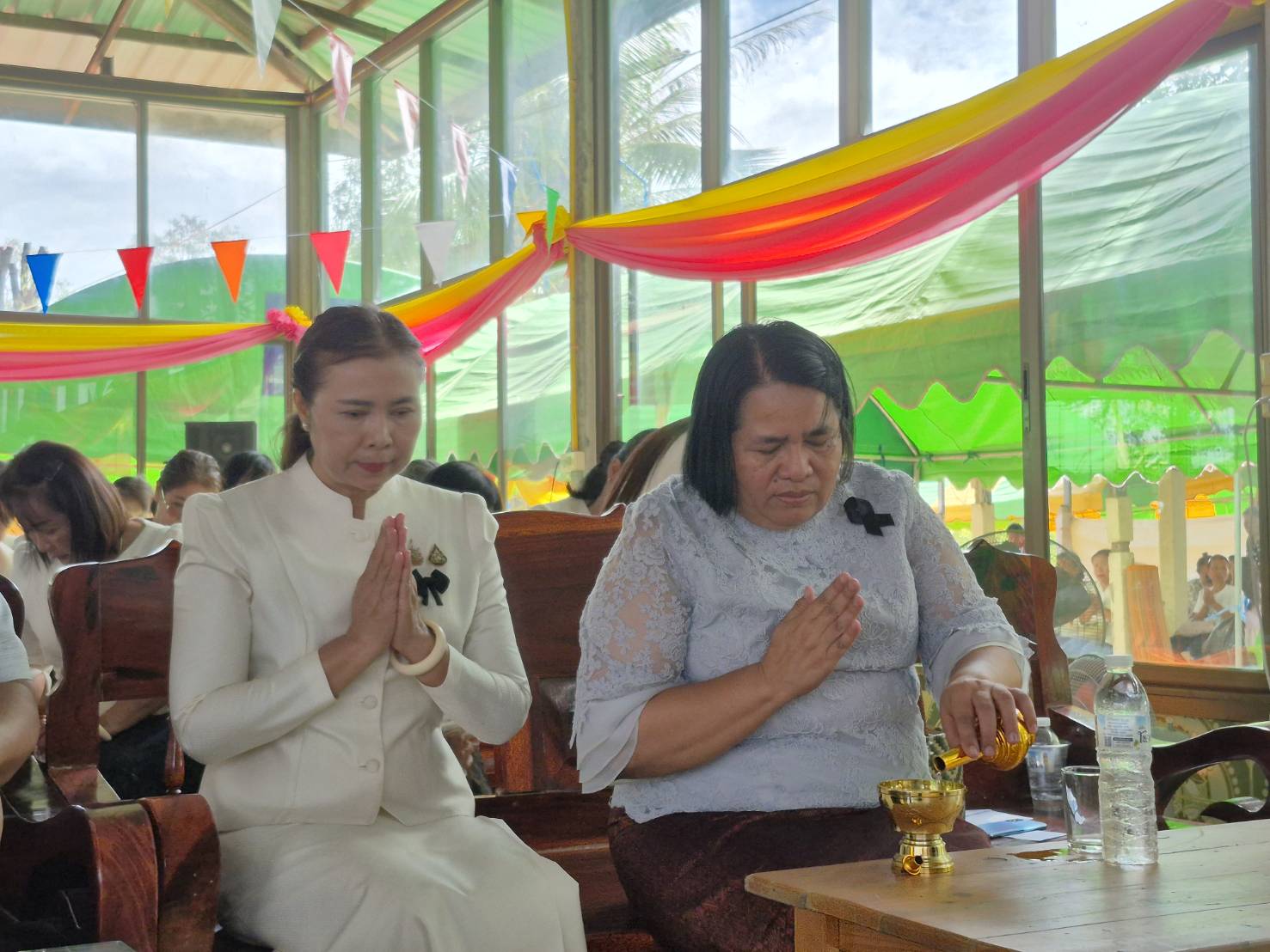 พช.ร้อยเอ็ด ร่วมพิธีทอดกฐินสามัคคี วัดศรีมงคล