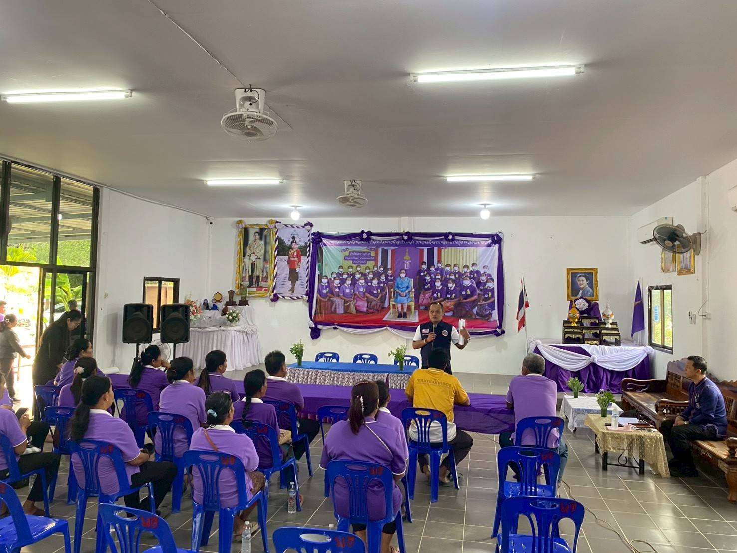 พัฒนาชุมชนร้อยเอ็ดเตรียมพื้นที่รับการตรวจติดตามการดำเนินงานกิจกรรมพัฒนาชุมชน ของรัฐมนตรีช่วยว่าการกระทรวงมหาดไทย (นางสาวศศิธร กิตติธรกุล )