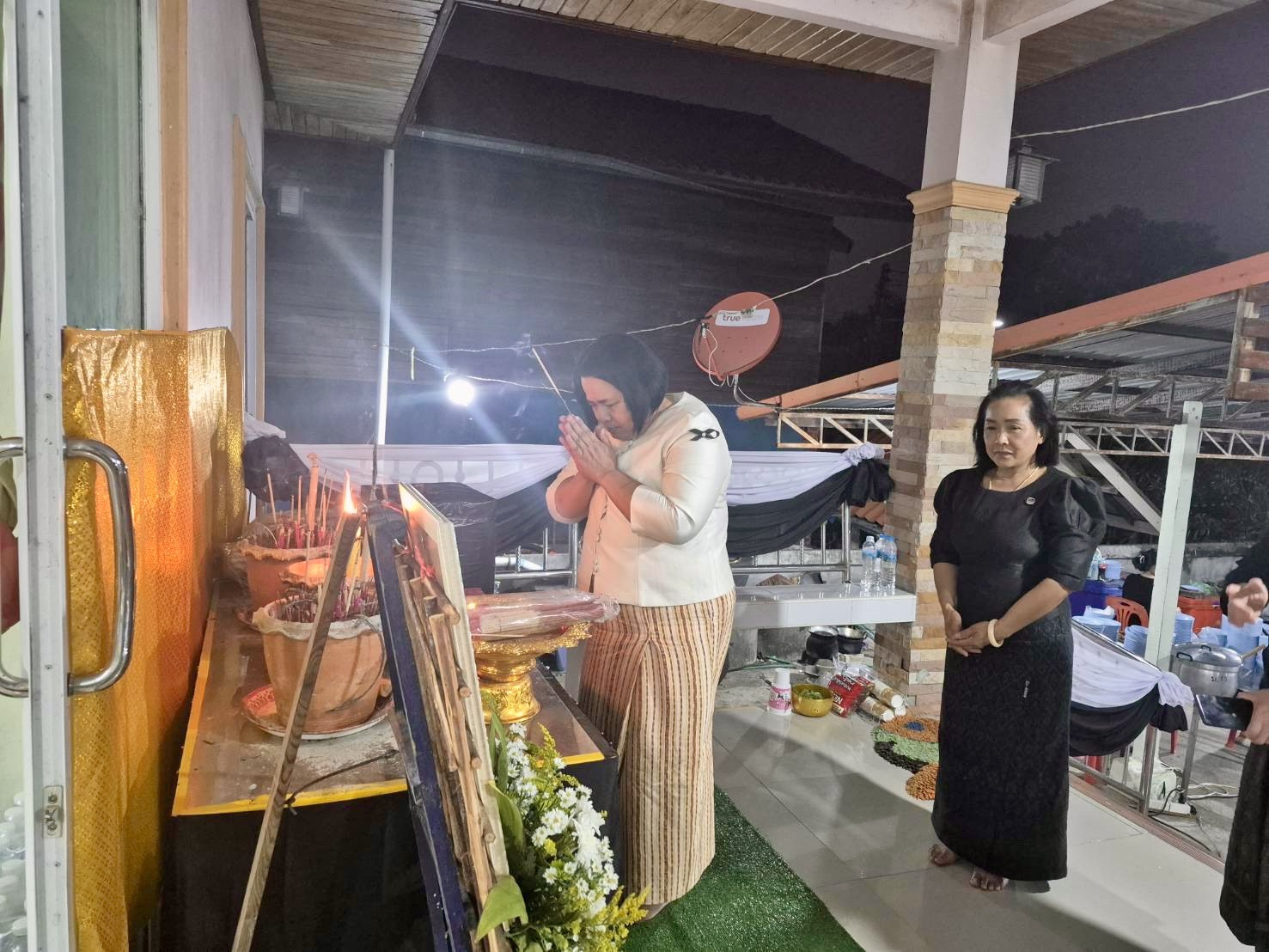 พช.จังหวัดร้อยเอ็ด ร่วมเป็นเจ้าภาพสวดอภิธรรมศพ 