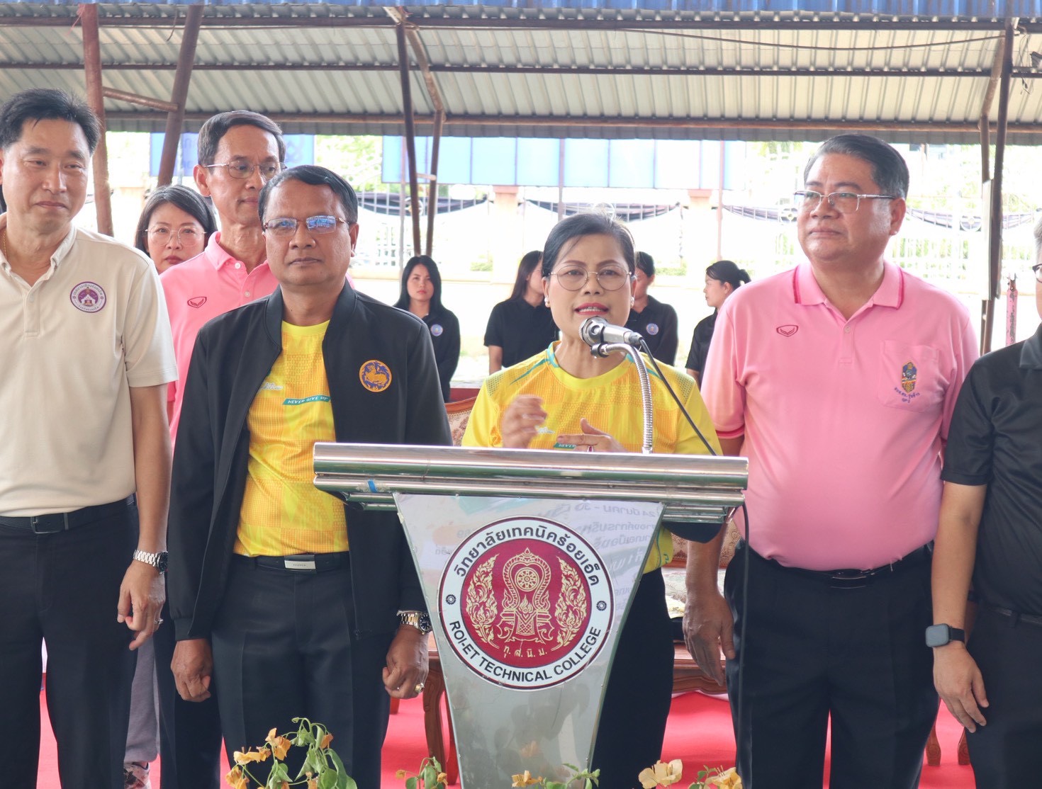 พช.ร้อยเอ็ด ร่วมพิธีเปิดการแข่งขันกีฬาเชื่อมความสัมพันธ์วันข้าราชการพลเรือนประจำปี 2569