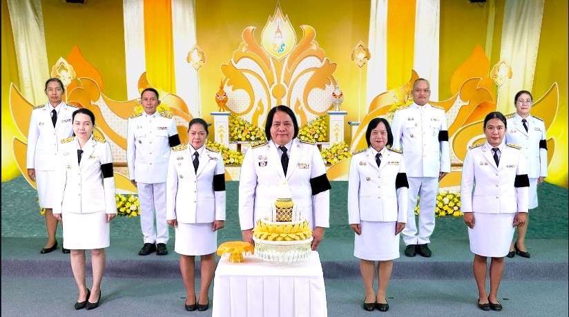 💠สำนักงานพัฒนาชุมชนจังหวัดร้อยเอ็ด ร่วมบันทึกเทปถวายพระพร โอกาสวันเฉลิมพระชนมพรรษา พระบาทสมเด็จพระเจ้าอยู่หัว